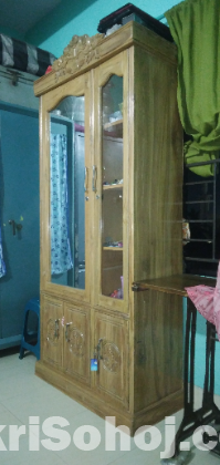 বুক সেলফ বা ড্রেসিং টেবিল